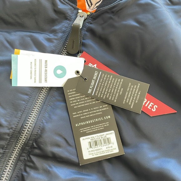 Alpha Industries MA 1 Flight Bomber Jacket Replica Blue
Medium - Picture 5 of 5